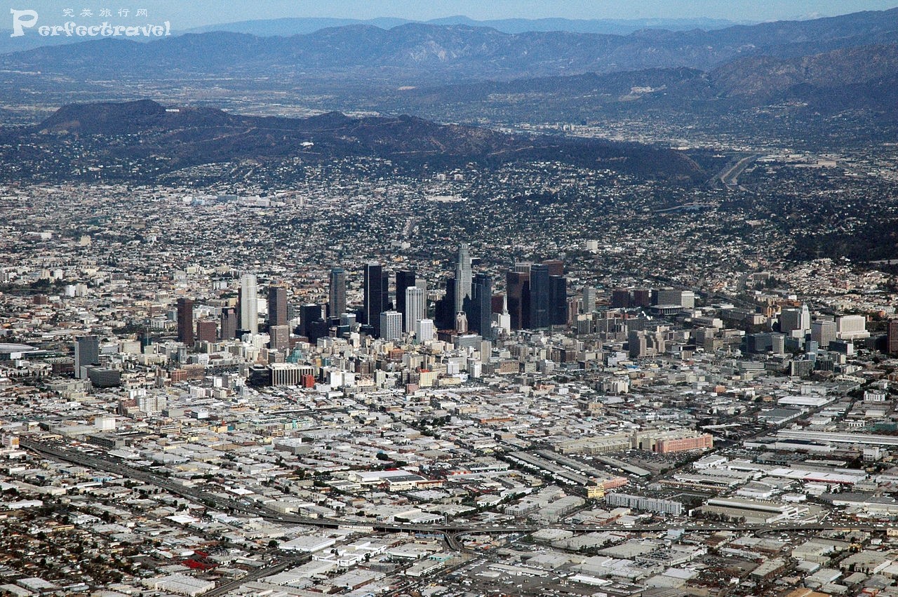 1280px-Los_Angeles,_CA_from_the_air.jpg