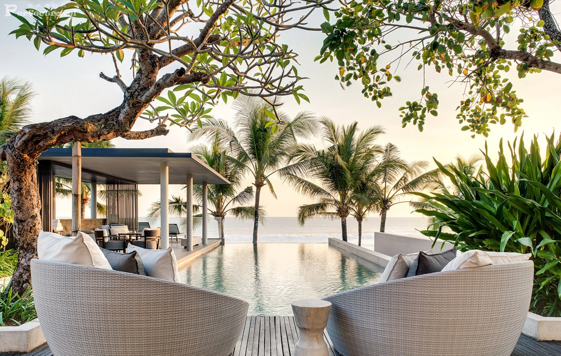 over-the-top-hotels-Bali.jpg